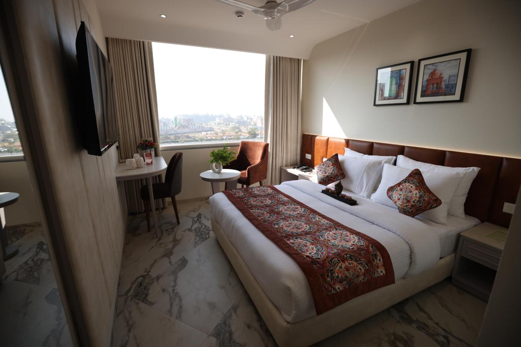 Hiraya Hotels Mohali المظهر الخارجي الصورة