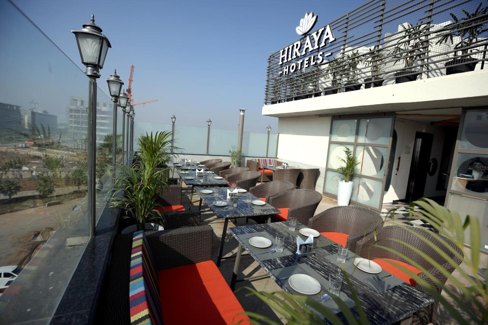 Hiraya Hotels Mohali المظهر الخارجي الصورة