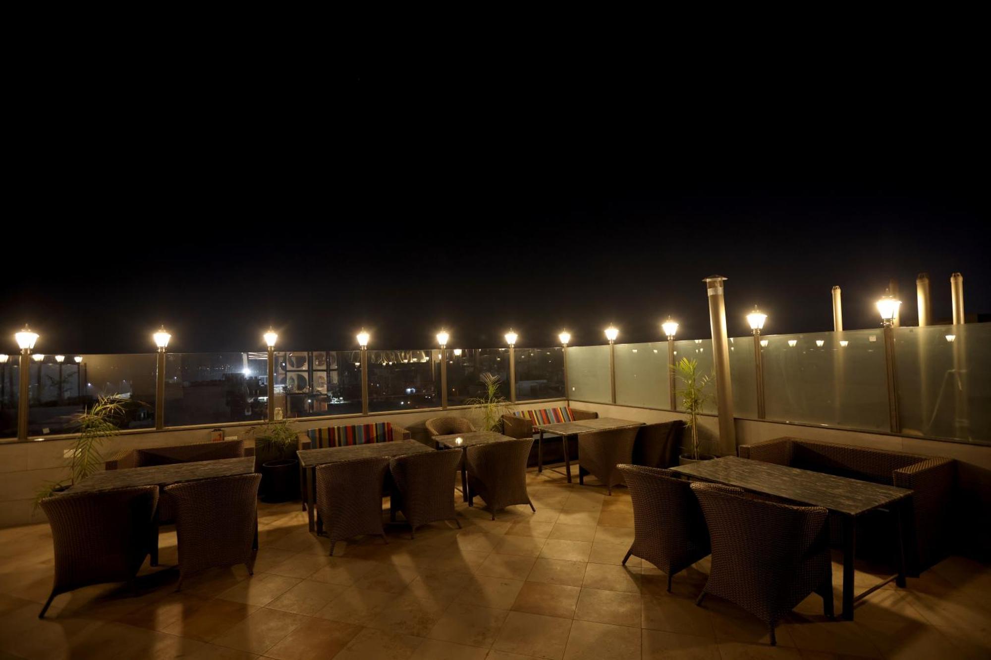 Hiraya Hotels Mohali المظهر الخارجي الصورة